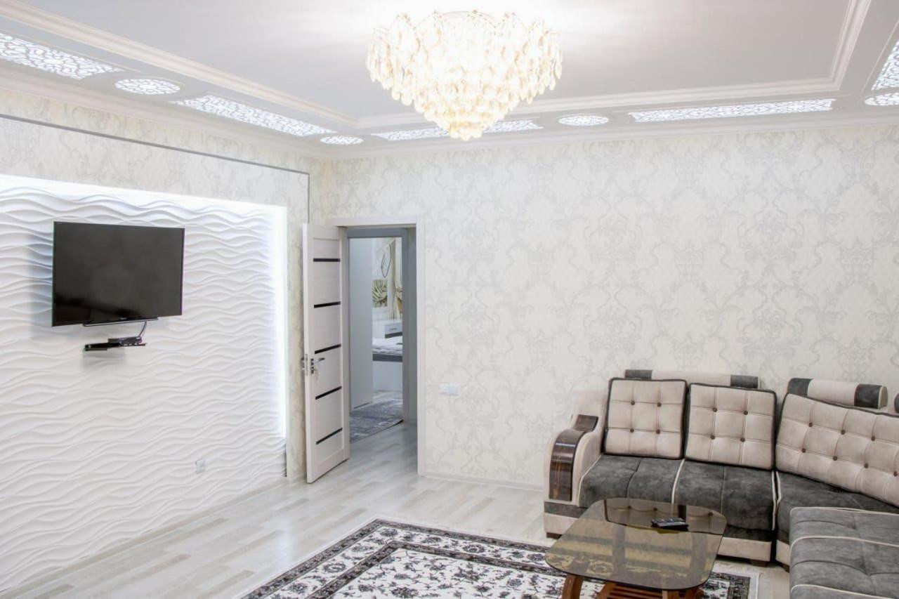 Metro Aybek Center Of Tashkent Comfort 1 Bedroom And Hall Dış mekan fotoğraf